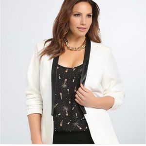 Torrid Women's White Blazer With Faux Leather Lapel SIZE 3